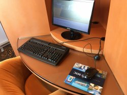 Internet Cafe picture