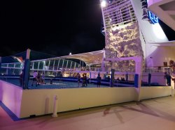 Mariner of the Seas Sports Court picture