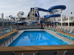 Norwegian Encore Pool picture