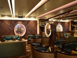 Symphony of the Seas Schooner Bar picture