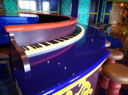Blues Piano Bar picture
