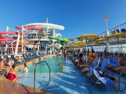 Oasis of the Seas Beach Pool picture