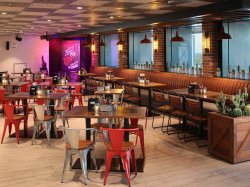 Oasis of the Seas Port Side BBQ picture
