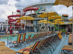 Oasis of the Seas Beach Pool picture