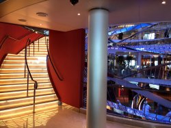 Nieuw Statendam Atrium picture