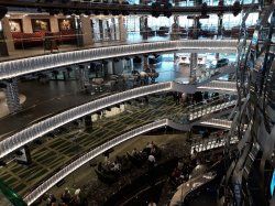 MSC Seaview Atrium picture