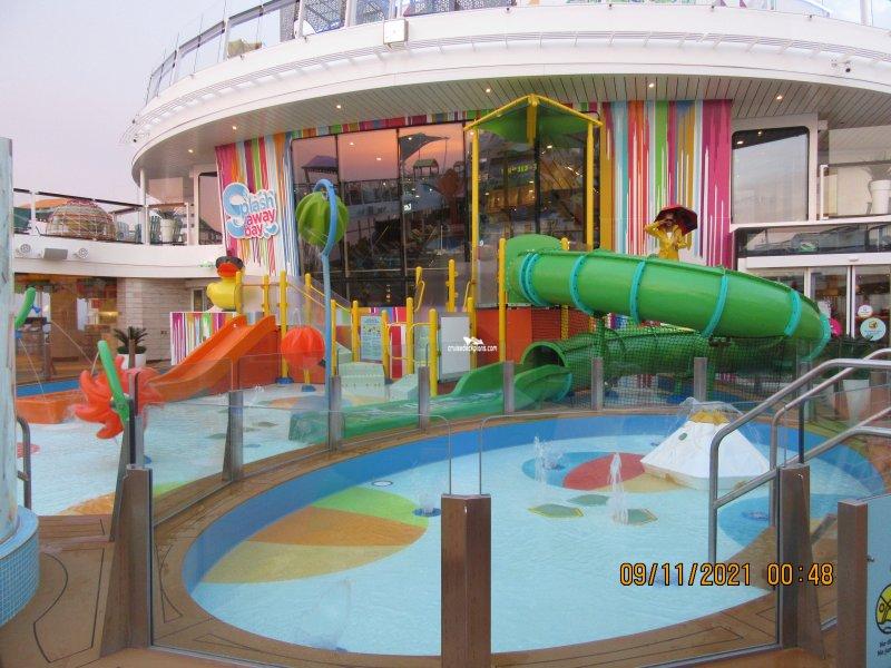 Odyssey of the Seas SplashAway Bay Pictures