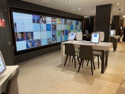 Pixels Gallery picture Pixels Gallery picture