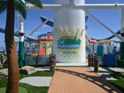 Carnival Mardi Gras Mini Golf picture