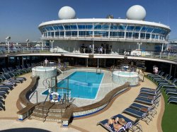 Emerald Princess Neptunes Reef and Pool picture