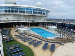 Emerald Princess Neptunes Reef and Pool picture