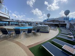 Neptunes Reef and Pool picture