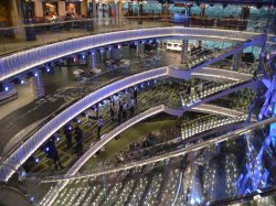 MSC Seaview Atrium picture