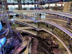 MSC Seaview Atrium picture