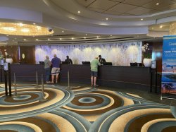 Norwegian Gem Atrium picture