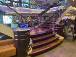 Norwegian Gem Atrium picture