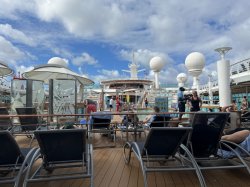 Mariner of the Seas Pools picture