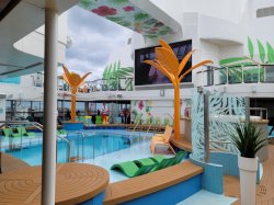 Odyssey of the Seas Outdoor Pool picture