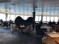 Koningsdam Explorations Cafe picture