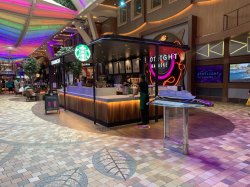 Oasis of the Seas Starbucks picture