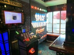 Norwegian Escape O Sheehans Bar & Grill picture