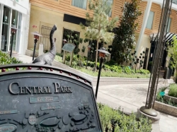 Wonder of the Seas Central Park picture