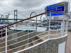 Discovery Princess Sun Deck picture