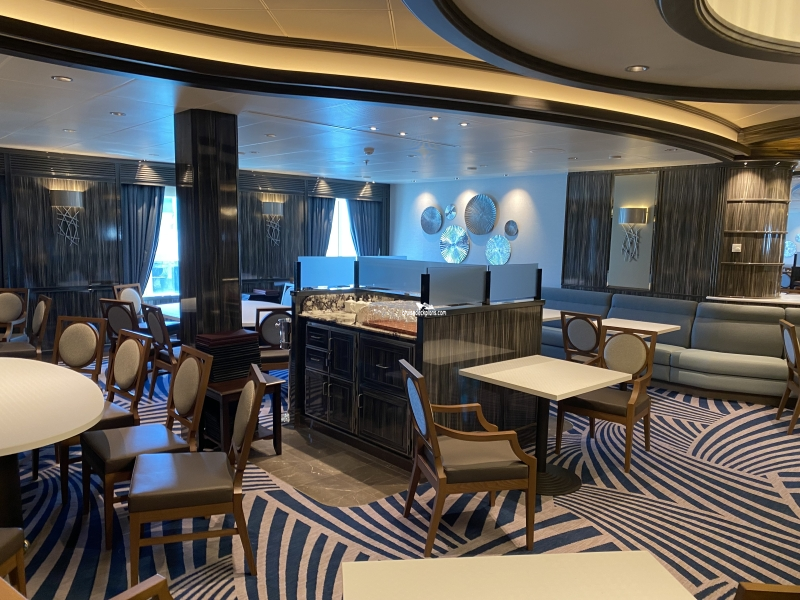 discovery princess dining room names