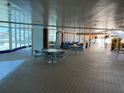 Discovery Princess Seaview Bar picture