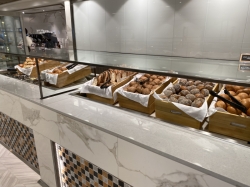 Discovery Princess World Fresh Marketplace picture