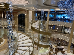 Discovery Princess The Piazza picture