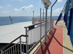 Norwegian Pearl Jogging Track picture