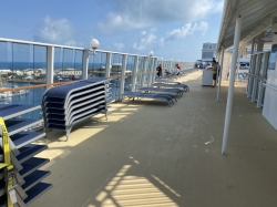 Norwegian Pearl Deck 13 picture