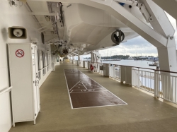 Norwegian Pearl Promenade Deck picture