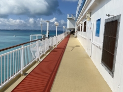 Norwegian Pearl Jogging Track picture