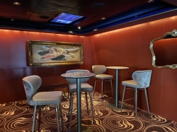Norwegian Pearl Bliss Ultra Lounge picture
