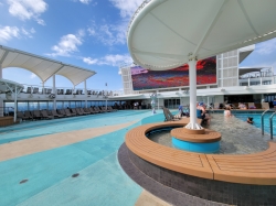 Norwegian Joy Pool picture
