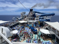 Norwegian Joy Pool picture