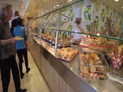 Norwegian Star Garden Cafe picture