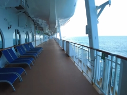 Norwegian Star Promenade picture