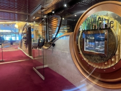 South Pacific Lounge picture