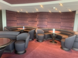 MSC Divina Top Sail Lounge picture Uploaded in 2022 Photo courtesy of Caar Ing. MSC Divina Top Sail Lounge picture