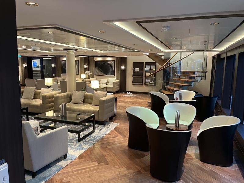 Norwegian Joy Haven Lounge Pictures 