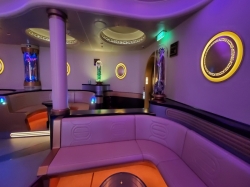 Disney Wish Star Wars Hyperspace Lounge picture