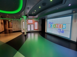 Disney Wish Oceaneer Club picture