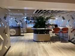 Norwegian Prima Indulge Food Hall picture