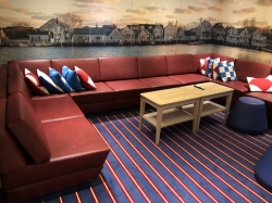 Carnival Horizon Family Harbor Lounge picture