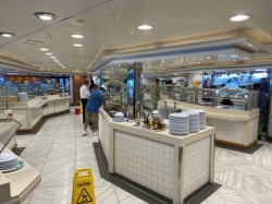 Sapphire Princess Horizon Court picture