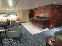 Queen Mary Concierge Lounge picture