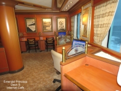 Emerald Princess Internet Cafe picture